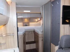 Bild 14 Hymer Tramp Ambition 574 T-CL - leicht Hageldellen -