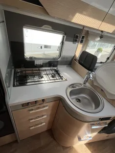 Bild 6 Hymer B-Klasse MC I 600 WhiteLine