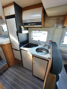 Bild 11 Roller Team Kronos 285 TL Top Ausstattung!