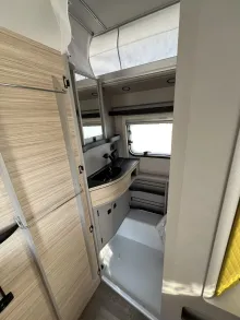 Fahrzeugbild Hymer Eriba Touring 430 *ERIBARBIE Pink-Edition* #12