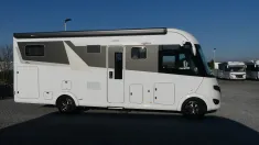 Bild 2 Frankia F-Line I 740 GD F2F-Sitzgruppe & Bugausbau