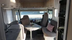Bild 7 Frankia F-Line I 740 GD F2F-Sitzgruppe & Bugausbau