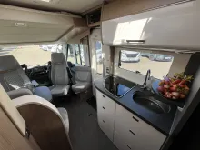 Fahrzeugbild Carthago C1-tourer I 141 KB-LE lightweight 3.5t *junger Gebrauchtwagen* #11