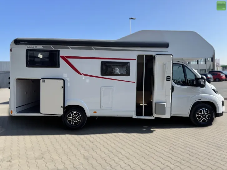 Fahrzeugbild LMC Tourer A 690 G 6 Sitzplätze Automatik Navi 2025 #7