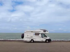 Bild 1 Knaus Sky Traveller 600 D