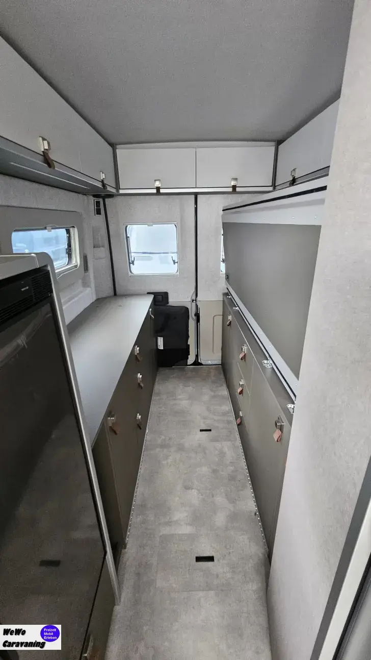 Fahrzeugbild Hymer Camper Van Yellowstone 180 PS Autom. 11.000,- sparen #8