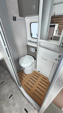 Fahrzeugbild Hymer Camper Van Yellowstone 180 PS Autom. 11.000,- sparen #16