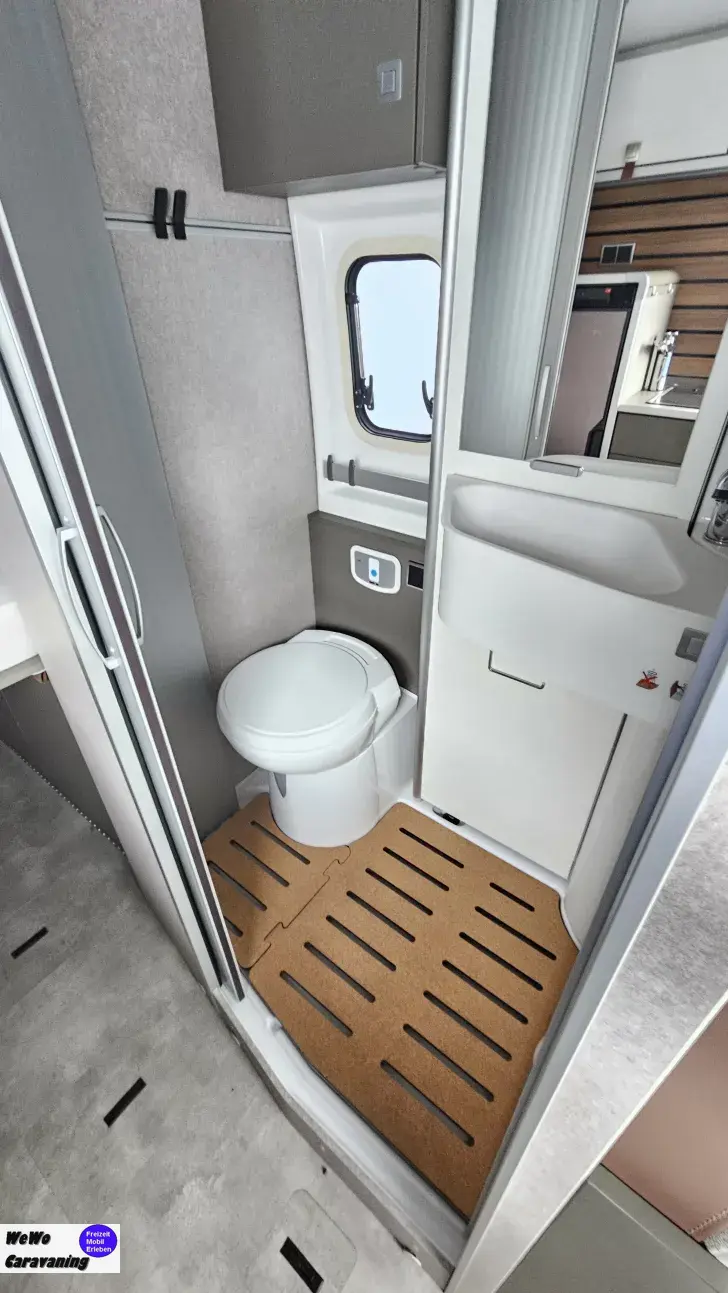 Fahrzeugbild Hymer Camper Van Yellowstone 180 PS Autom. 11.000,- sparen #16