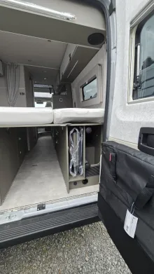 Fahrzeugbild Hymer Camper Van Yellowstone 180 PS Autom. 11.000,- sparen #19