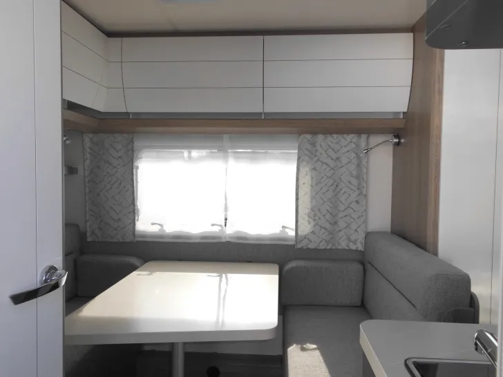 Fahrzeugbild Hobby OnTour 390 SF 1500kg. Ambiente 2025 #9