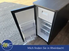 Bild 13 Sunlight Cliff 600 Markise / Alufelgen