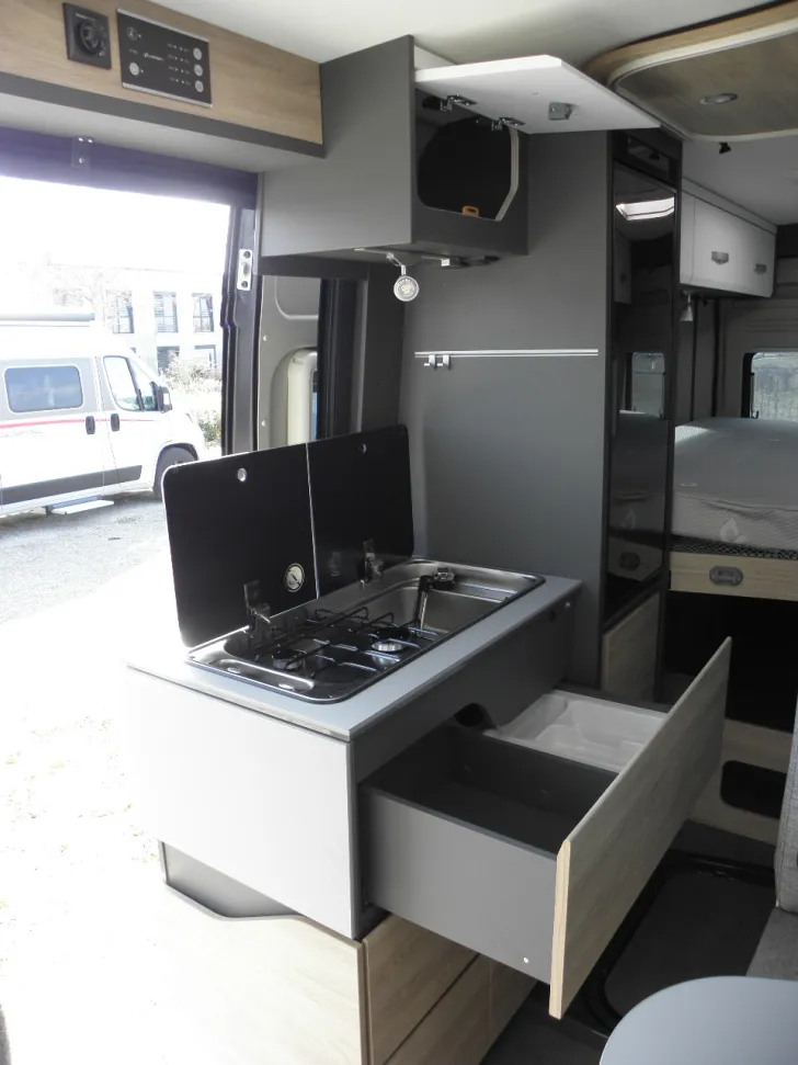 Fahrzeugbild Dethleffs Globetrail 640 HR SALE #9