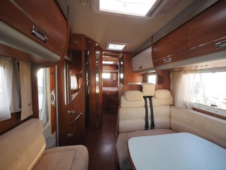 Fahrzeugbild Laika Kreos 5010, Hubstützen, Navi, RFK, Solar, Mark. #6