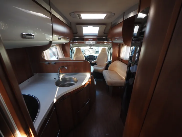 Fahrzeugbild Laika Kreos 5010, Hubstützen, Navi, RFK, Solar, Mark. #8