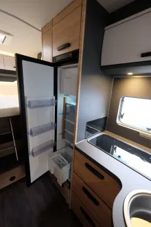 Fahrzeugbild Knaus L!VE WAVE 700 MEG Platinum Selection 140 PS Schalter #14