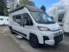 Bild 1 Sunlight Camper Van Cliff 640 X RT Längsbetten