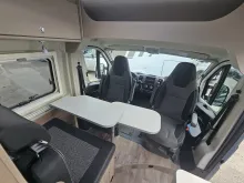 Fahrzeugbild Carado pro CV 602 8G-Automatik|Batt.190Ah|Einzelbetten #6