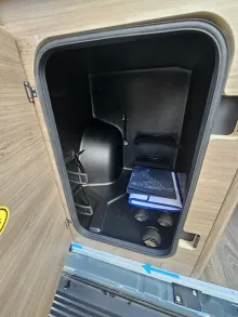 Fahrzeugbild Carado pro CV 602 8G-Automatik|Batt.190Ah|Einzelbetten #22