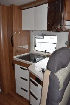 Bild 13 Hymer B-Klasse 704 PremiumLine 2,3 Mjet