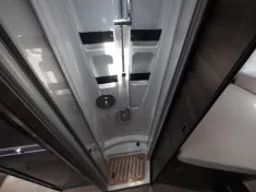 Bild 14 Laika ECOVIP H4109DS, Topausstattung, verfügbar!