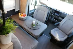 Bild 12 Knaus Van TI Plus 650 MEG Platinum Selection Allrad | Rahmenfenster