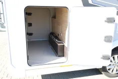 Bild 14 Knaus Van TI Plus 650 MEG Platinum Selection Allrad | Rahmenfenster