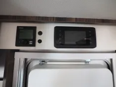 Bild 23 Laika ECOVIP L 3019, Maxi 180 PS Automatik, Hubb.
