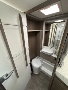 Fahrzeugbild Carado T 447 #12