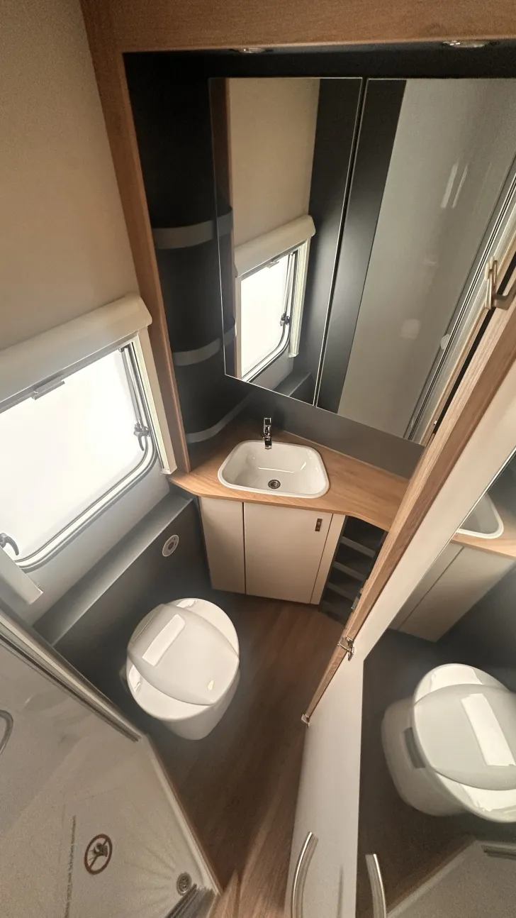 Fahrzeugbild Knaus Sport 500 KD #21