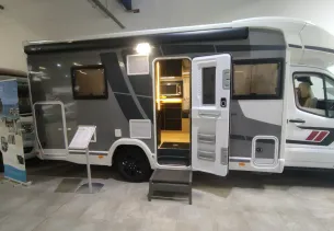 Teilintegriert 380 Etape Edition