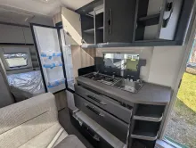 Fahrzeugbild Hobby De Luxe 540 KMFe IC-Line --> Sie sparen 1.000,- #15