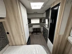 Bild 7 Hobby De Luxe 460 UFe Frühjahrsangebot