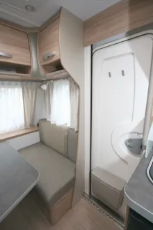 Fahrzeugbild Hymer Eriba Nova Light 442 #8