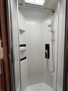 Fahrzeugbild Carthago chic c-line I 4.9 LE *junger Gebrauchtwagen* #10