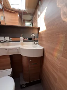 Fahrzeugbild Carthago chic c-line I 4.9 LE *junger Gebrauchtwagen* #13