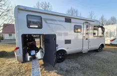Bild 11 Hymer B-Klasse MC I 580 *Hubstützen*AHK*TV*Leder*GFK++