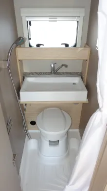 Fahrzeugbild Weinsberg CaraCito 470 QDK Sofort verfügbar #19