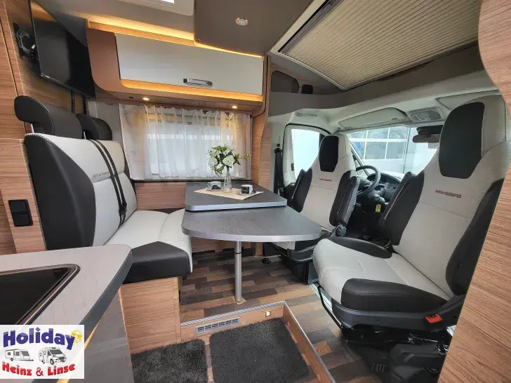 Fahrzeugbild Weinsberg CaraCompact 600 MF EDITION [Pepper] 140 PS Schalter, 3,5 t #10