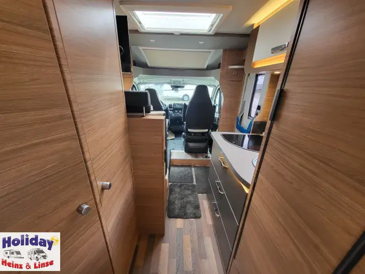 Fahrzeugbild Weinsberg CaraCompact 600 MF EDITION [Pepper] 140 PS Schalter, 3,5 t #14