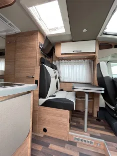 Bild 6 Weinsberg CaraCompact 600 MEG EDITION [PEPPER] Mietwagen Verfügbar Nov 25