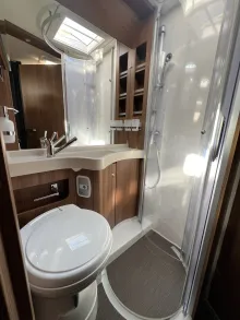 Fahrzeugbild Carthago C1-tourer I 143 KB-LE comfort 4.2t *junger Gebrauchtwagen* #9