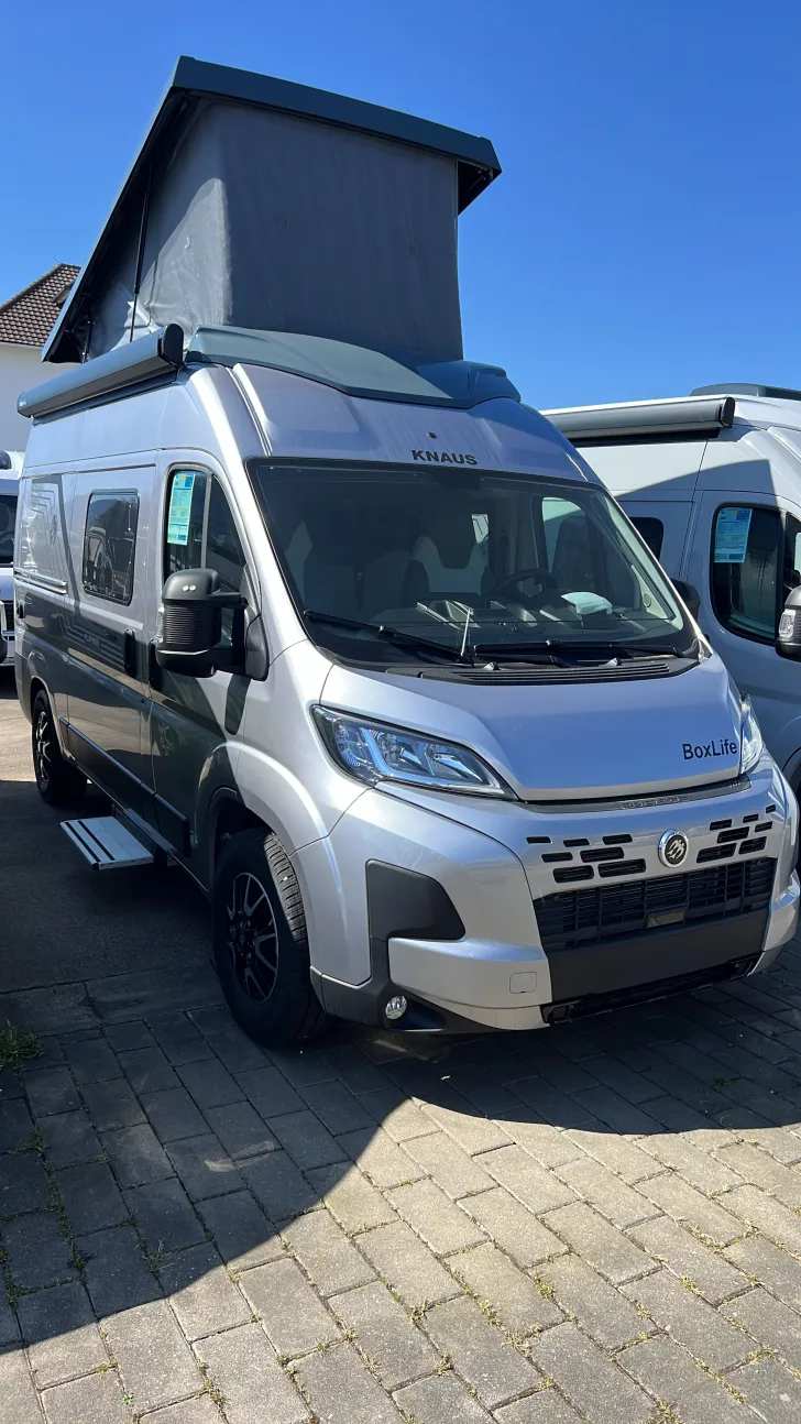 Schräg Vorne Knaus BoxLife 540 MQ