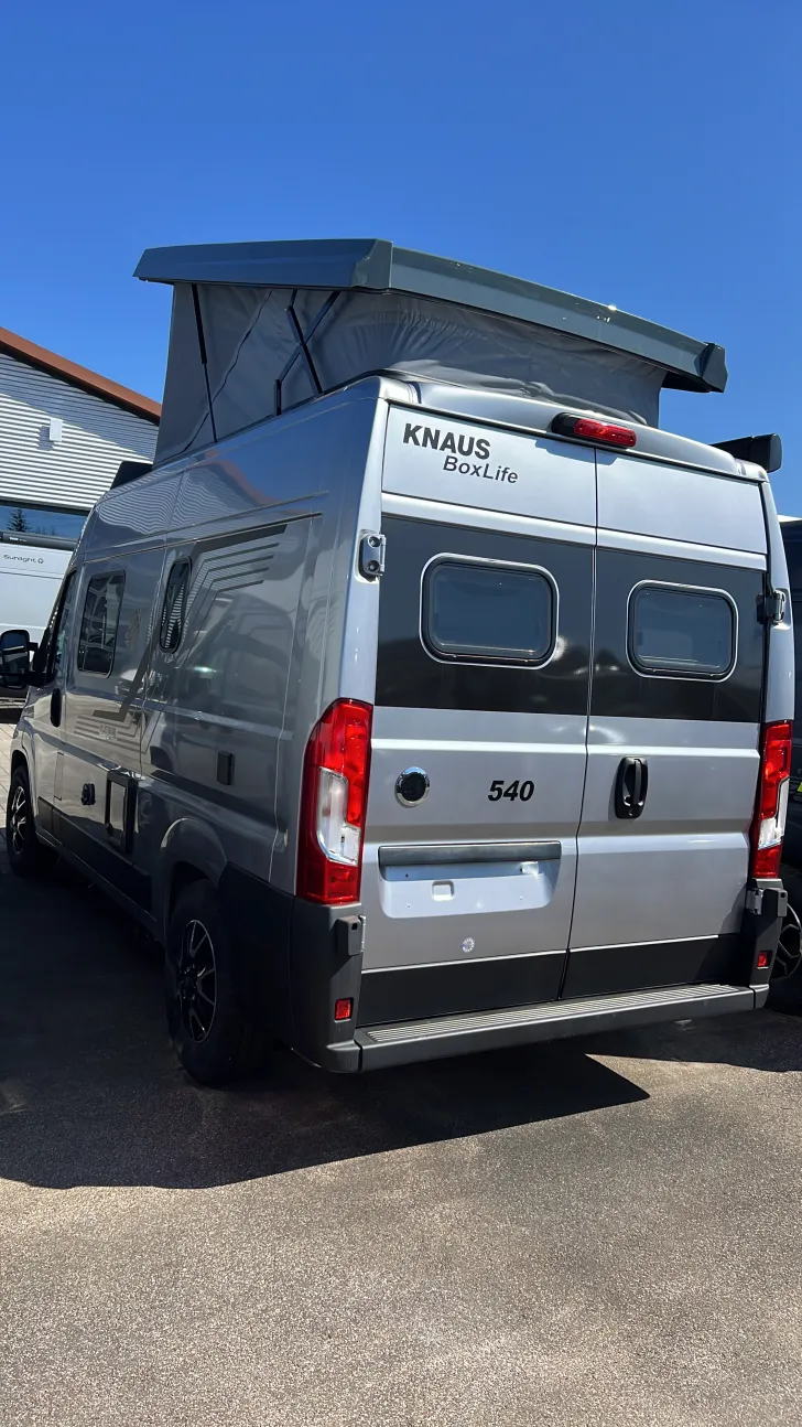 Schräg Hinten Knaus BoxLife 540 MQ