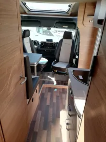 Fahrzeugbild Weinsberg CaraCompact 640 MEG EDITION [PEPPER] #13