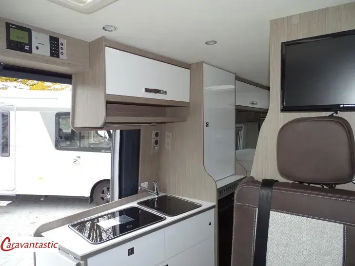 Fahrzeugbild Pössl D-LINE 2WIN PLUS #10