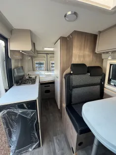 Bild 6 Carado Camper Van 600