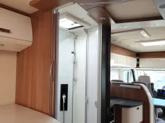 Bild 15 Carthago C2-tourer I 147 RB LE L comfort Mercedes