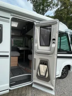 Bild 11 Knaus L!VE I 650 MEG mit Solar