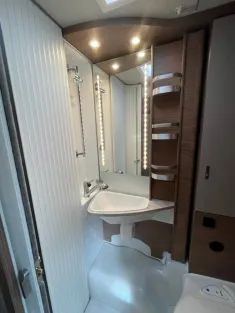 Bild 14 Knaus L!VE I 650 MEG mit Solar