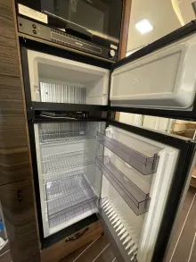 Fahrzeugbild Knaus Sun I 900 LEG Vollausstattung #13